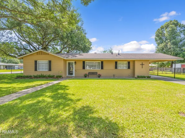 808 Oswald St, New Iberia, LA 70563