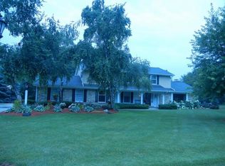 18065 Colline Vue Blvd, Brookfield, WI 53045