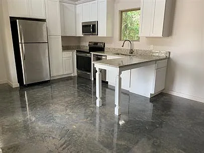 306 S Oak St #C — Photo 3