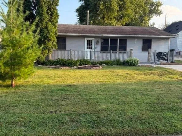 221 Lucinda St, Perry, IA 50220