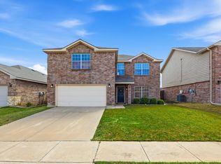 2152 Valley Forge Trl, Fort Worth, TX 76177