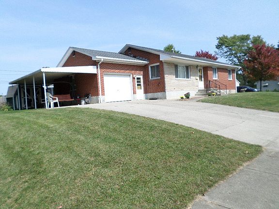 2nd image of 1010 Lynn St