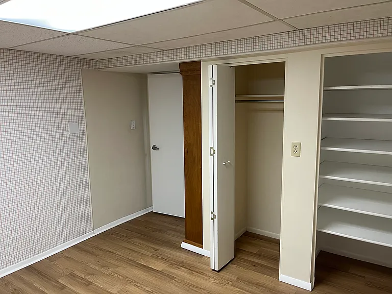 1564 E Laird Ave — Photo 10