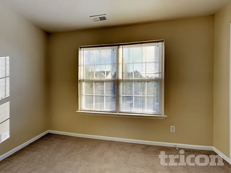 7431 Fowler Springs Ln — Photo 7