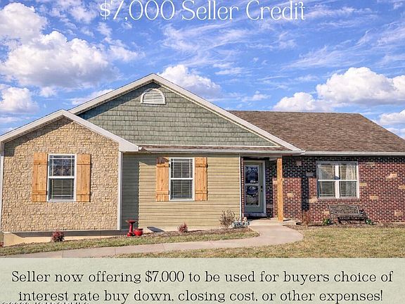 2nd image of 511 Sue Dr