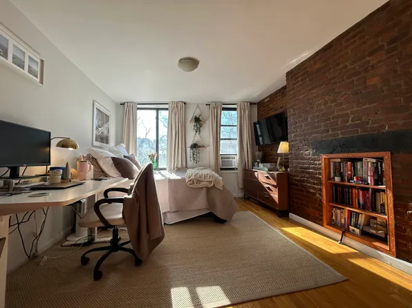 41 East First Street image 1 of 14