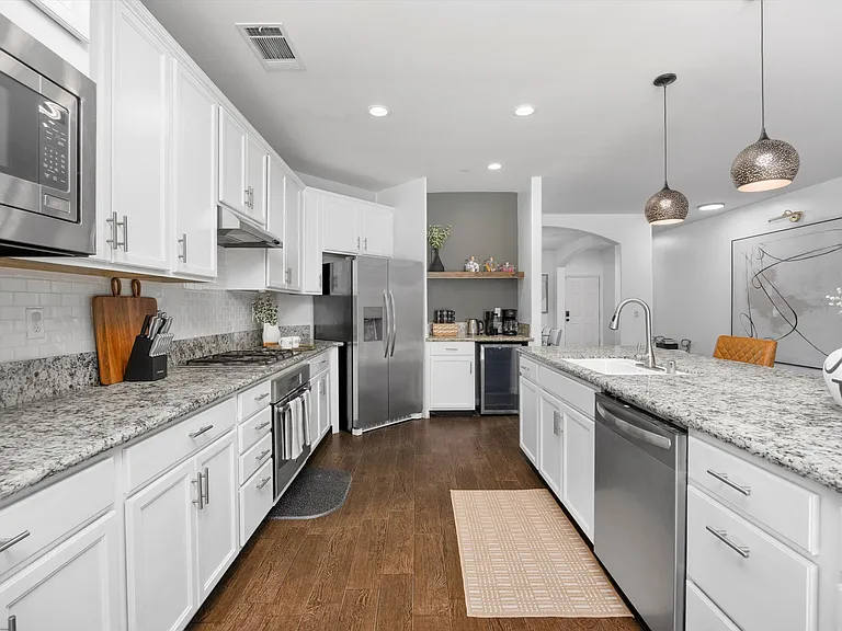 11004 Corbett Canyon Dr — Photo 23
