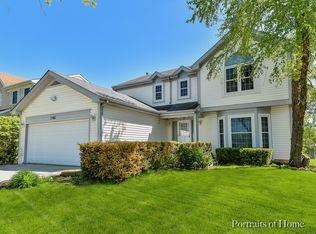 1160 Brookstone Dr, Carol Stream, IL 60188