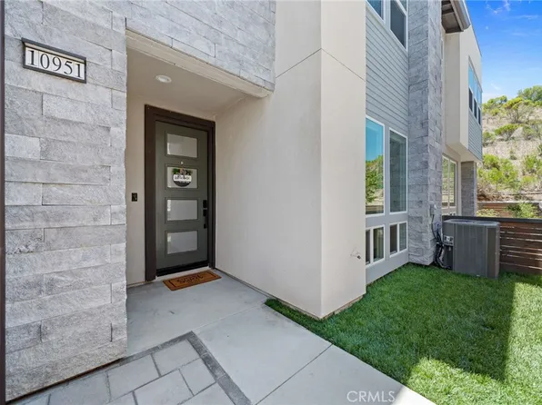 10951 Lotta Ct, San Diego, CA 92126