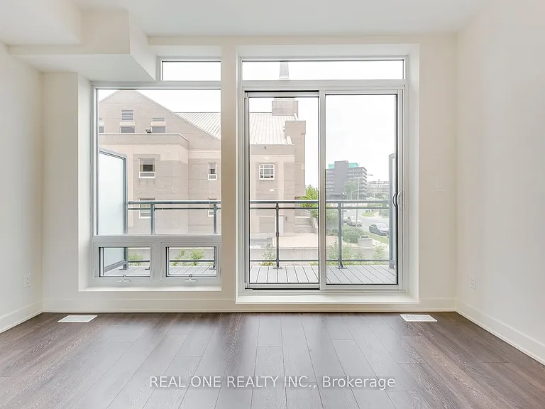 42 Sonic Way — Photo 24