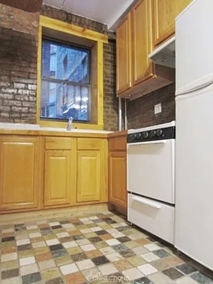 Rented by City Connections Realty | media 5