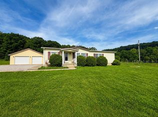 8015 State Highway 198, Hustonville, KY 40437