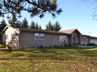 N9133 Townline Rd, East Troy, WI 53120