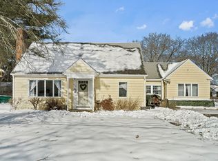 314 Wood St, Hopkinton, MA 01748