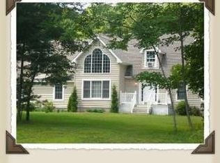 35 Supreme Ct, Saugerties, NY 12477