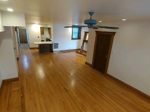 4835 N Kenmore, Garden Apartment 2 Bedroom