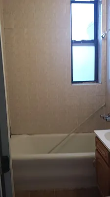 Rented by Astoria Realty | media 10