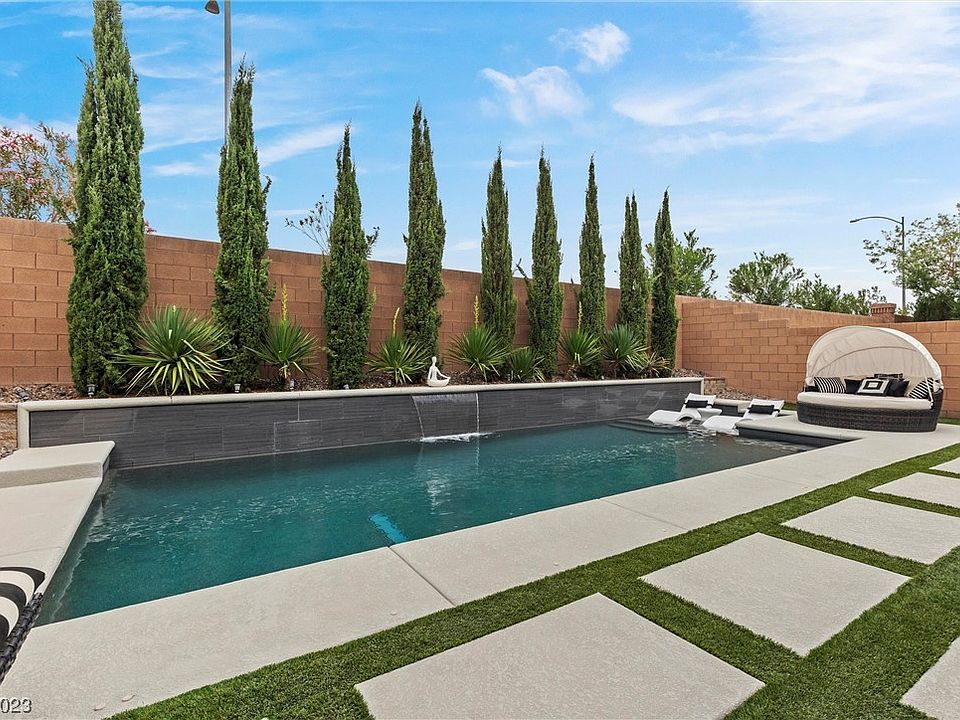 1st image of 9621 Paraiso Springs St