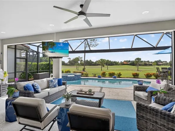 6040 Dogleg DR, NAPLES, FL 34113