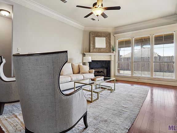 3rd image of 7291 Oakview Dr