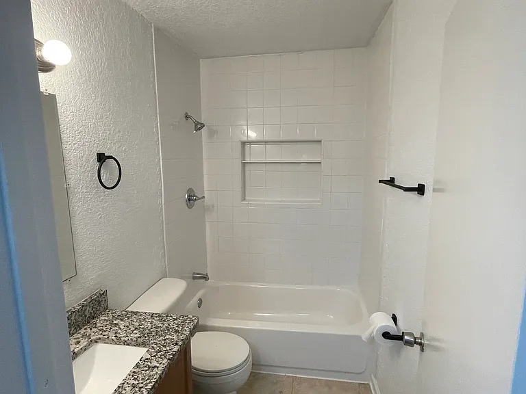 21 Nesmith Ave — Photo 21
