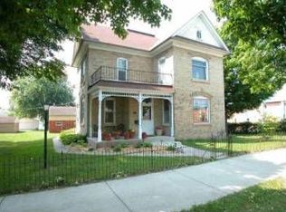 453 Main St W, Waconia, MN 55387