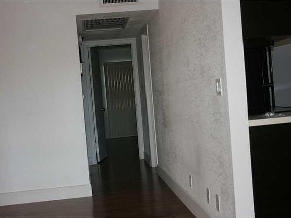2nd image of 1068 E Harwood #1068