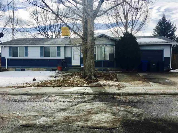 245 Copper St, Elko, NV 89801