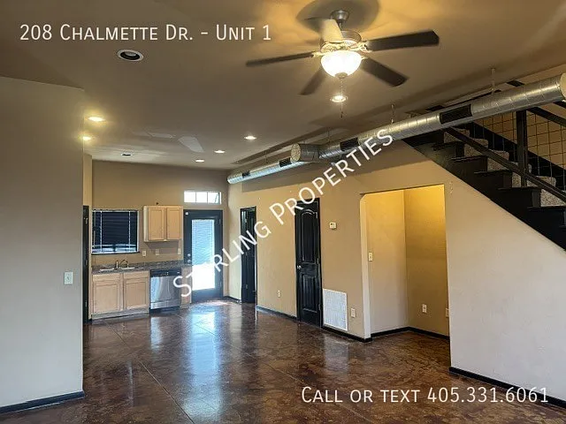 208 Chalmette Dr #1 — Photo 3