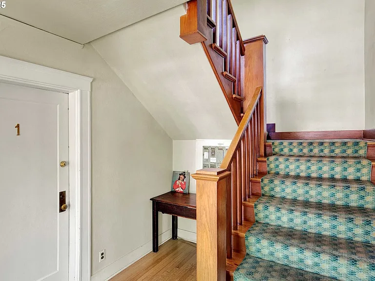 2066 NW Overton St #3 — Photo 9