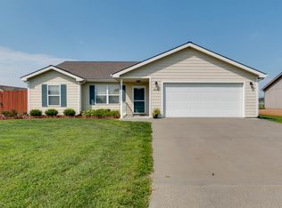3128 Brookville West Dr, Manhattan, KS 66502