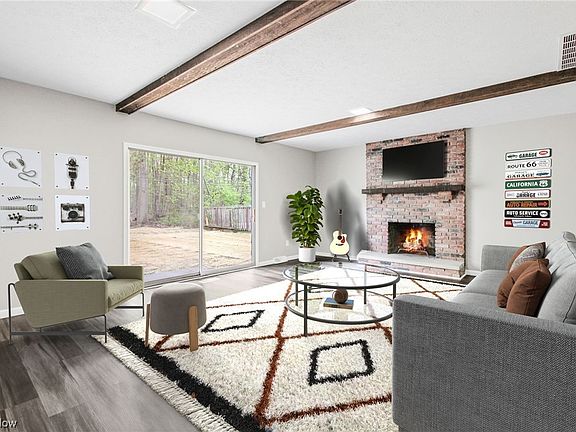 3rd image of 6180 Bellevue Dr