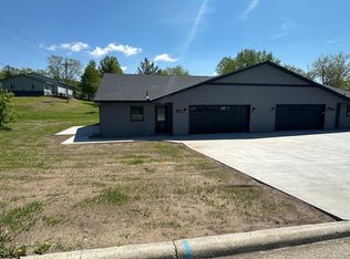 304 Birch St N, Sauk Centre, MN 56378