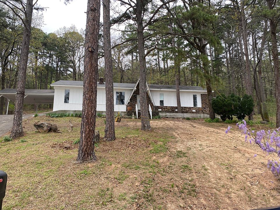 1st image of 114 Mountain Pine Dr