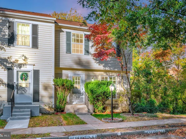 14932 Lady Madonna Ct, Centreville, VA 20120