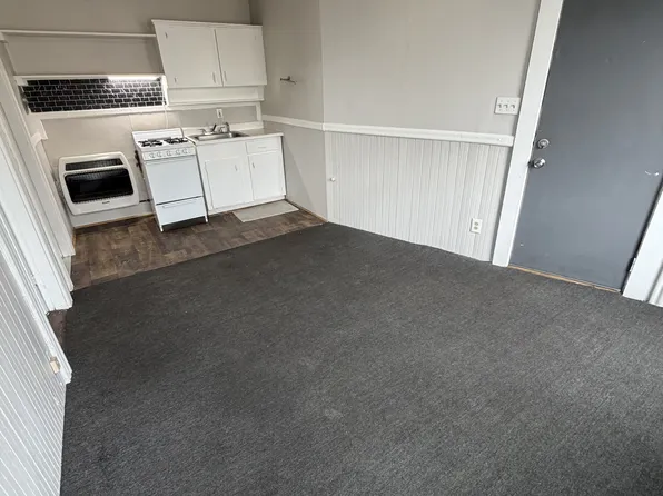 238 Davis St, New Bedford, MA