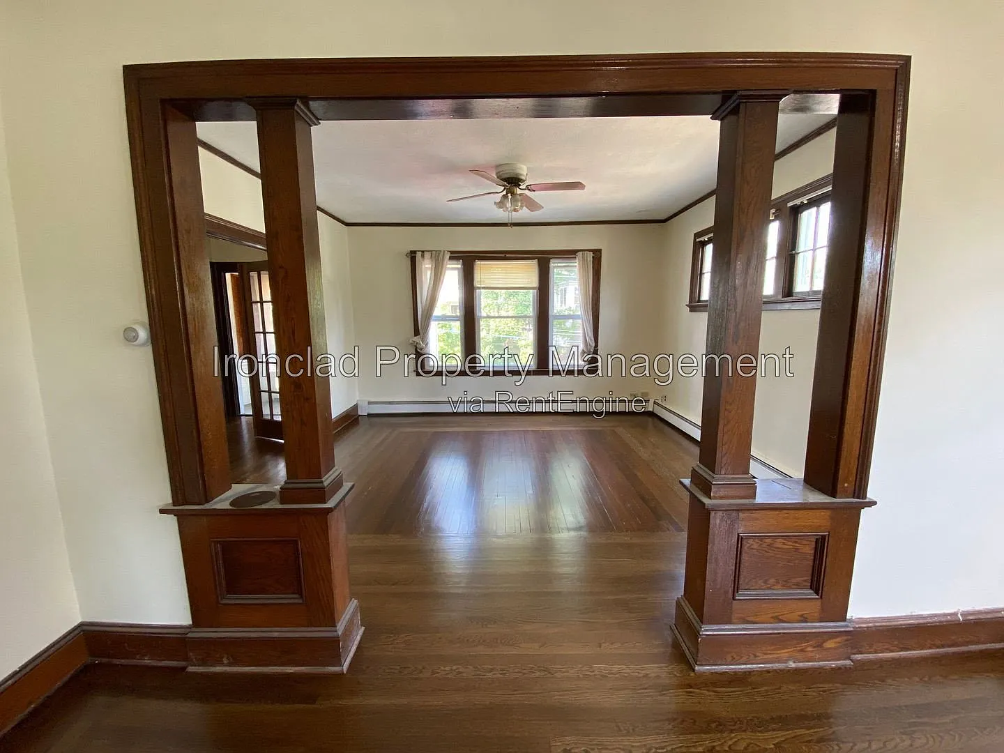 2 bed, 1.0 bath, 1428 sqft, $1,632 — Photo 3