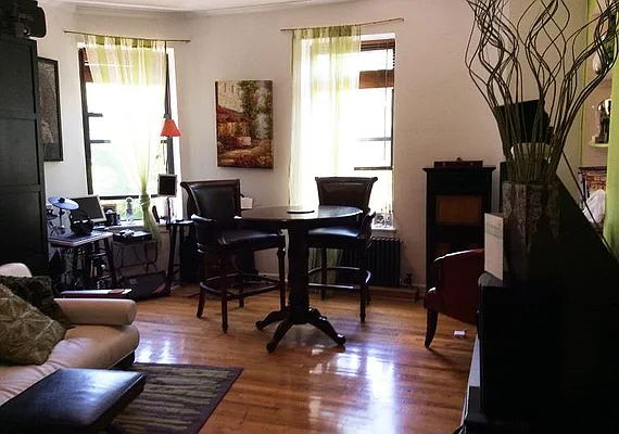 Rented by Buchbinder & Warren | media 30