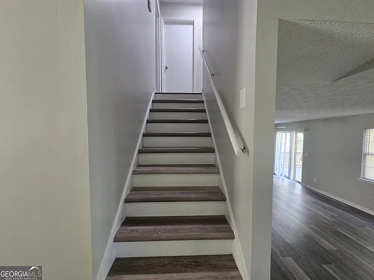 938 Iron Gate Blvd — Photo 10