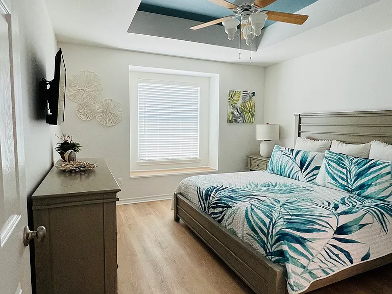 Main bedroom