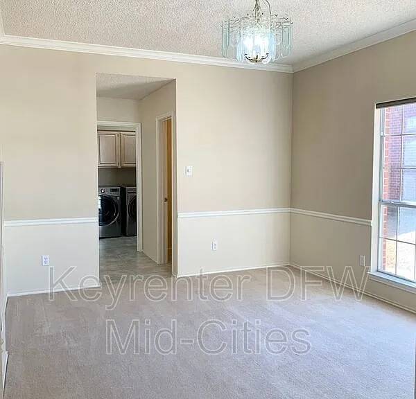 2320 Kittyhawk Dr — Photo 4