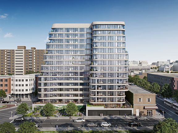 2nd image of 50 Sussex Ave #2B-2Ba-846Sqft