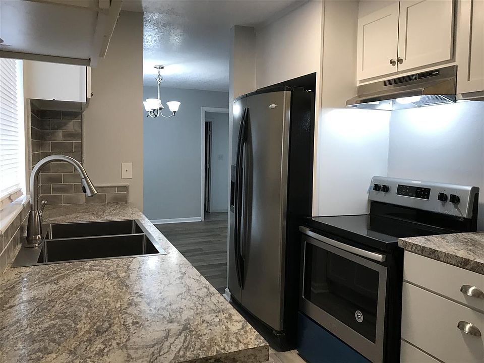 1st image of 205 Cushman St