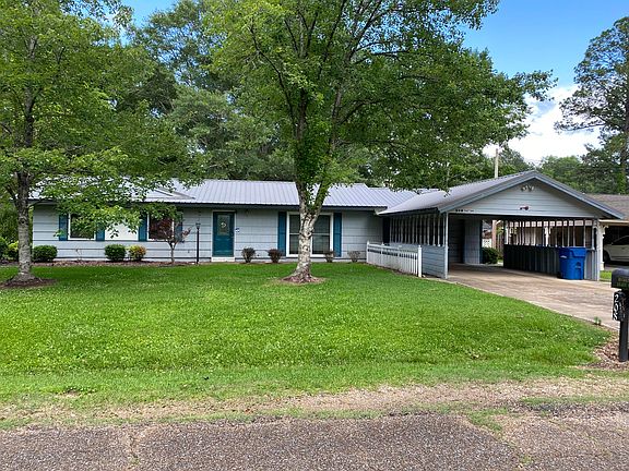2nd image of 208 Shady Oak Dr