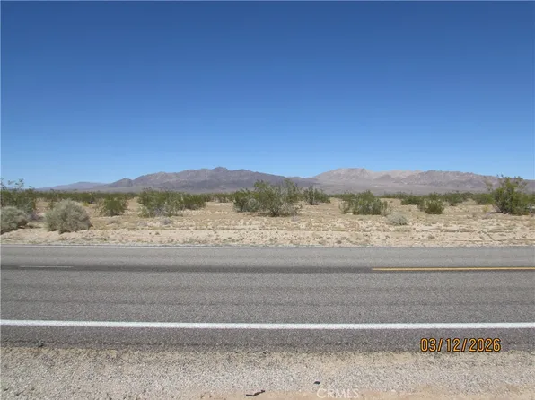 42 Amboy Rd, Twentynine Palms, CA 92277