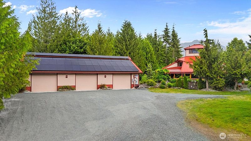 4th image of 27346 Lake Cavanaugh Road
