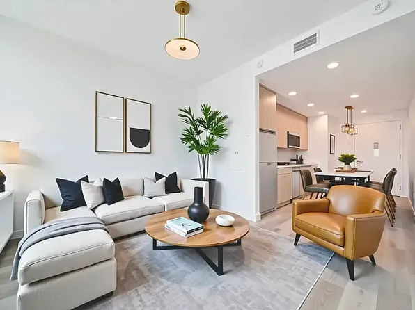 2455 3rd Avenue image 2 of 34