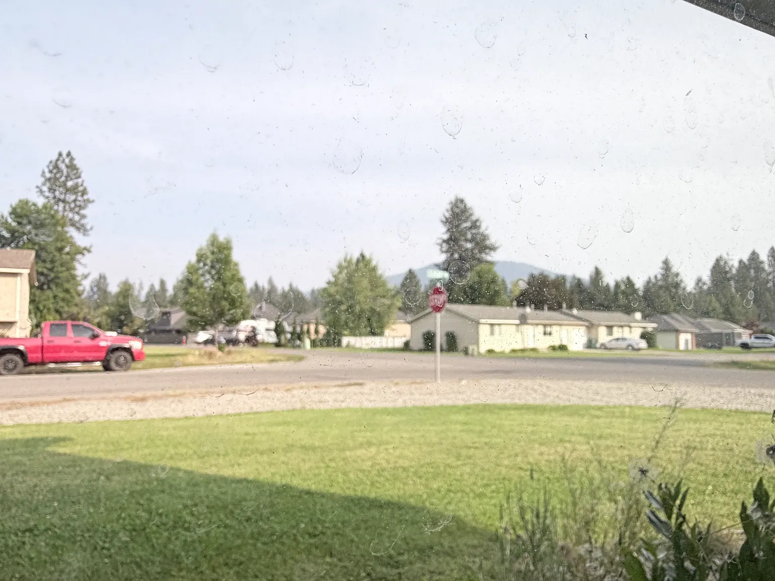 4 bed, 1700 sqft, $2,500 — Photo 4