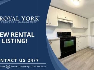 74 Arthurs Cres #2, Brampton, ON L6Y 4Y3