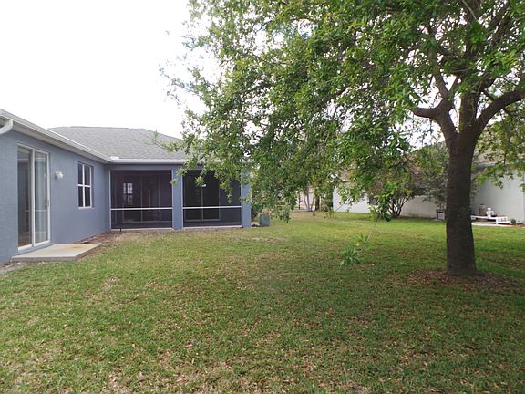 4th image of 17471 Sterling Lake Dr